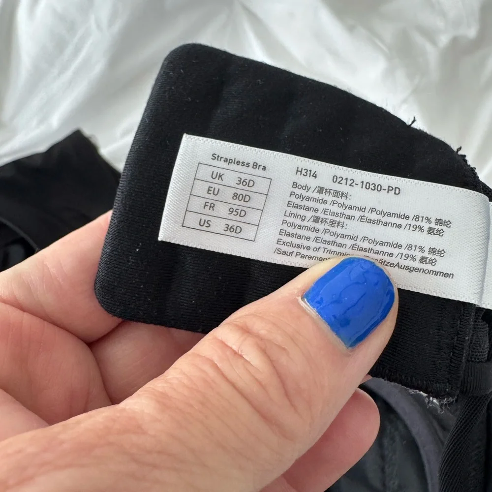 Victoria's Secret Lace Accent Bra Set - Black, Pink, Mint - Picture 10 of 10